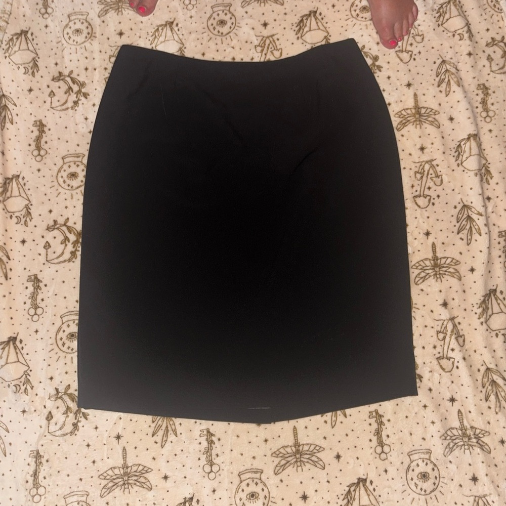 Kasper Classic Black Pencil Skirt